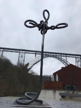 (2020 Kreuze schmieden – Mitarbeitende der KJA Wuppertal)